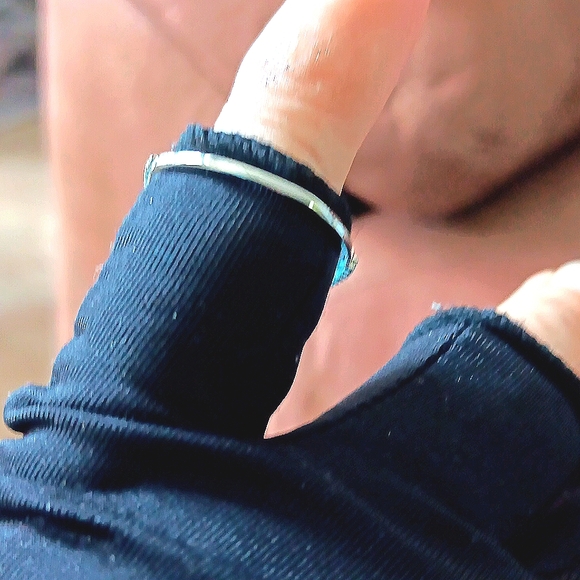 CC Stering Silver Ring 935 Size 7.5 NWT - Picture 4 of 4